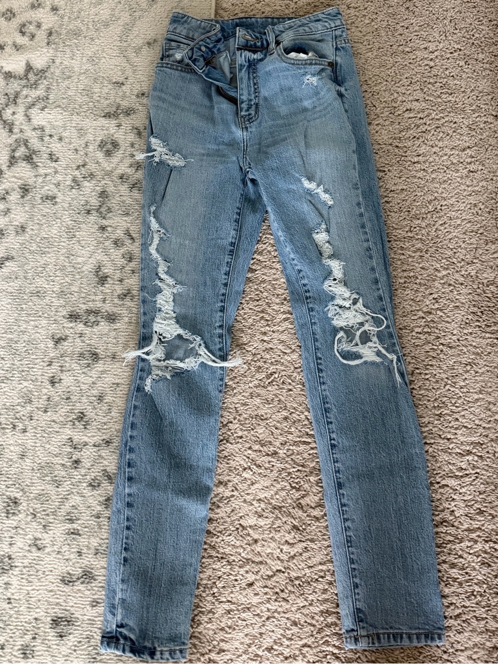 eunina Light Blue Ripped Skinny Jeans